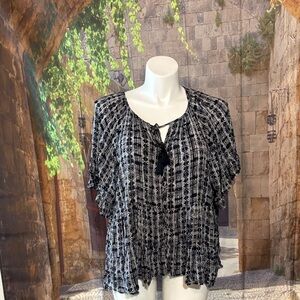 Maurices Monochrome Geometric Blouse